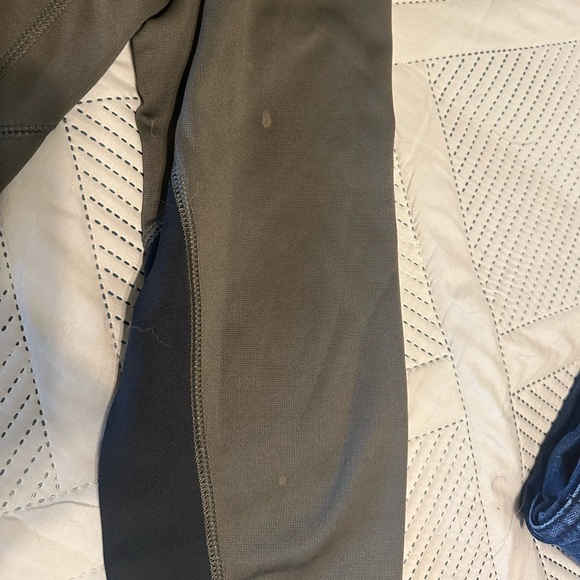 Nike 1/4 Zip Pullover - Picture 3 of 3